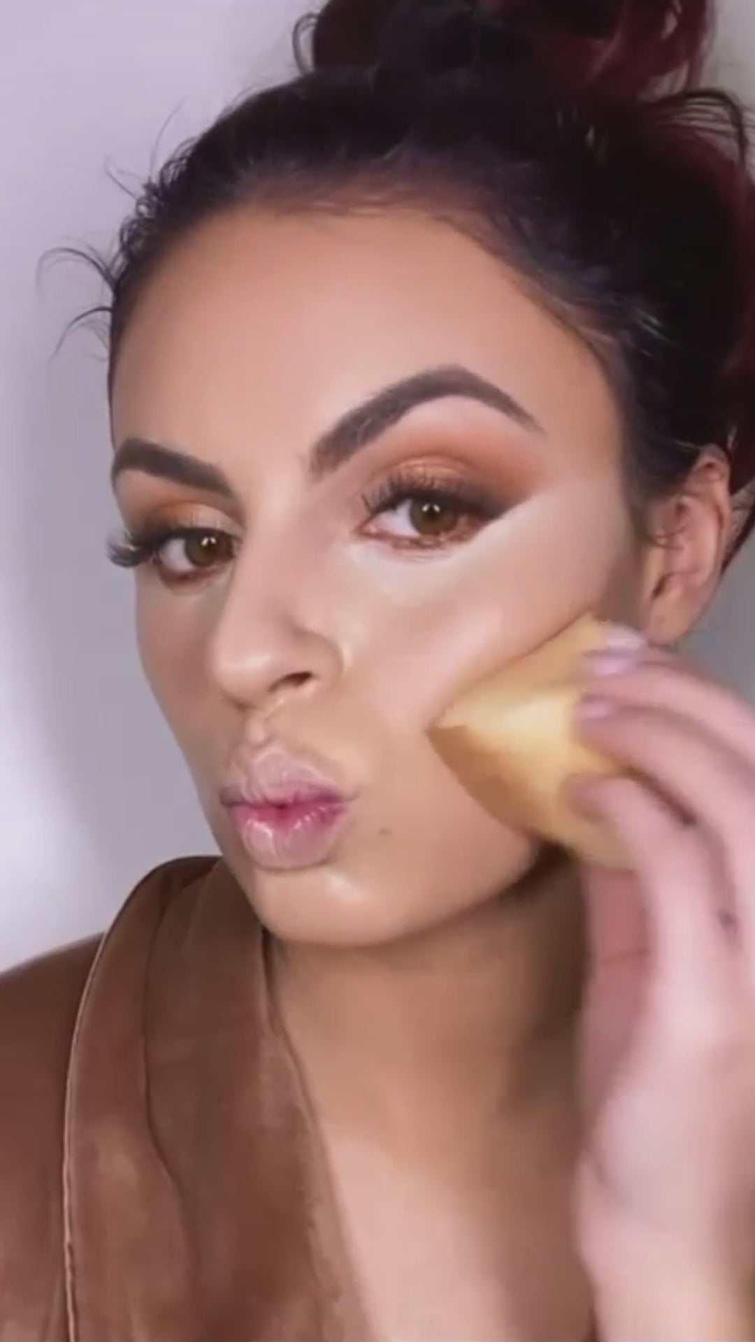 blending sponge for liquid foundation